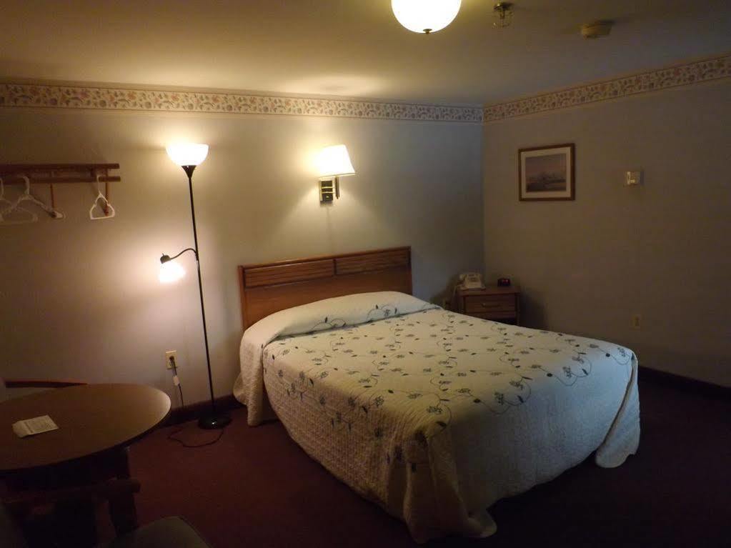 Mountain Village Lodge Bethel Bagian luar foto