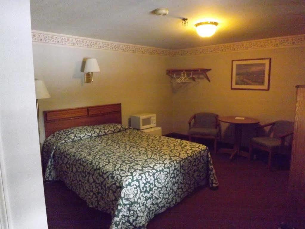 Mountain Village Lodge Bethel Bagian luar foto