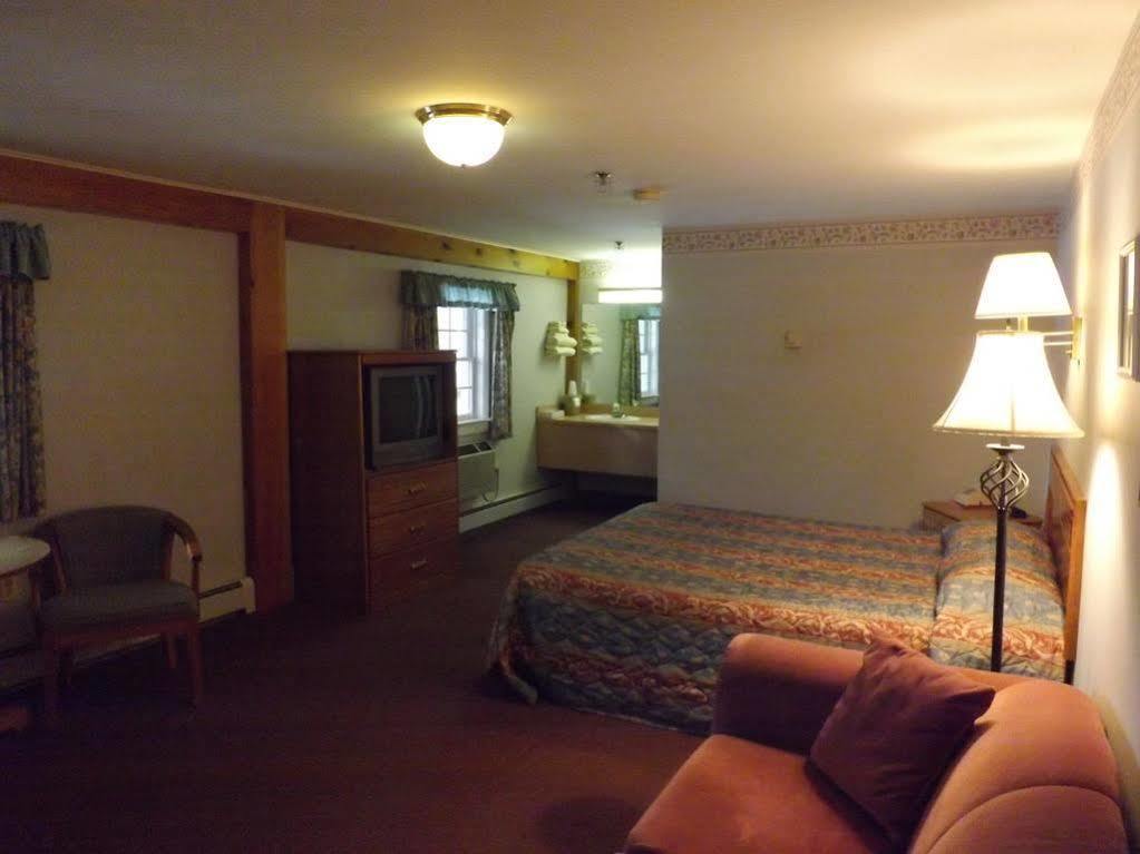 Mountain Village Lodge Bethel Bagian luar foto